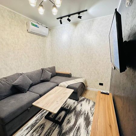 Yas 2 Apartment Samarkand Buitenkant foto